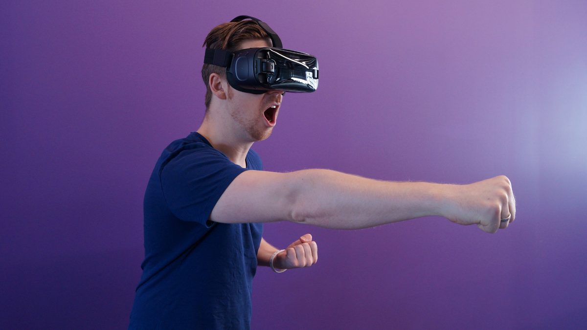 VR Fitness: The Pros and Cons